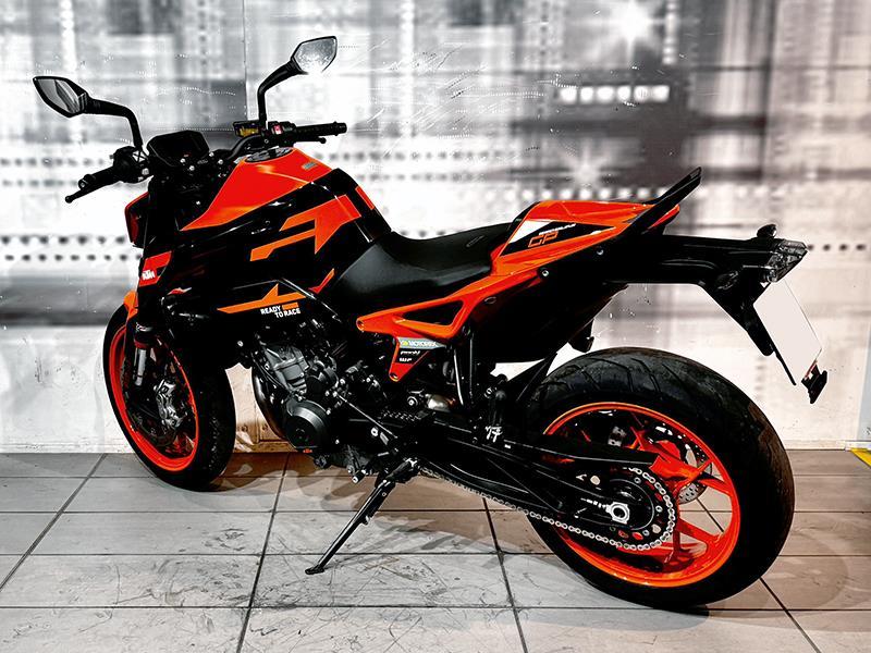 KTM Duke 890 GP