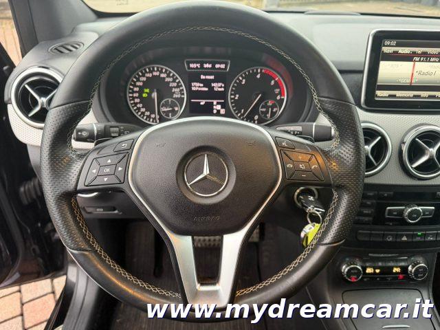 MERCEDES-BENZ B 200 CDI BlueEFFICIENCY Premium
