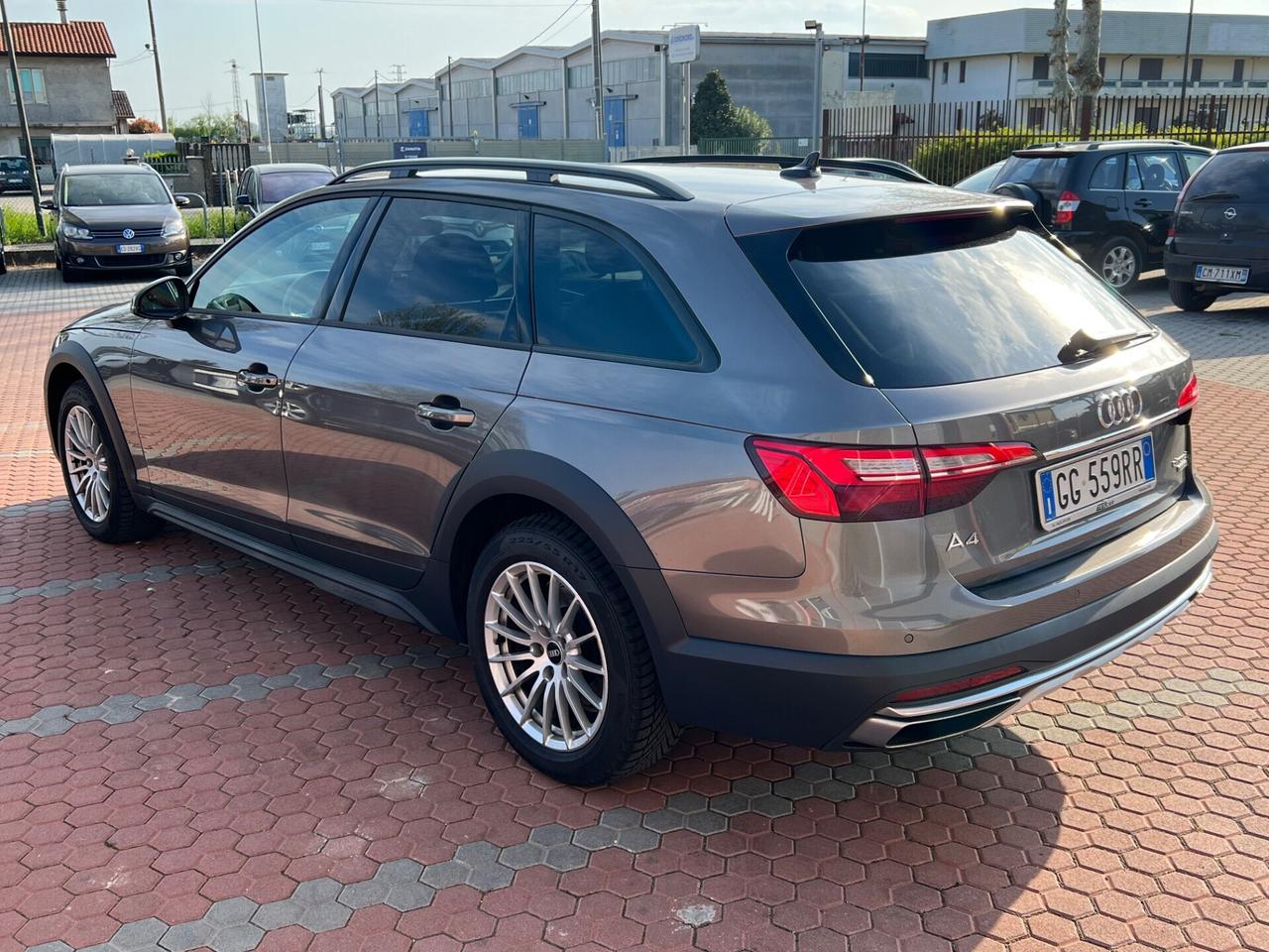 Audi A4 allroad A4 allroad 40 TDI 204 CV S tronic Identity Contrast