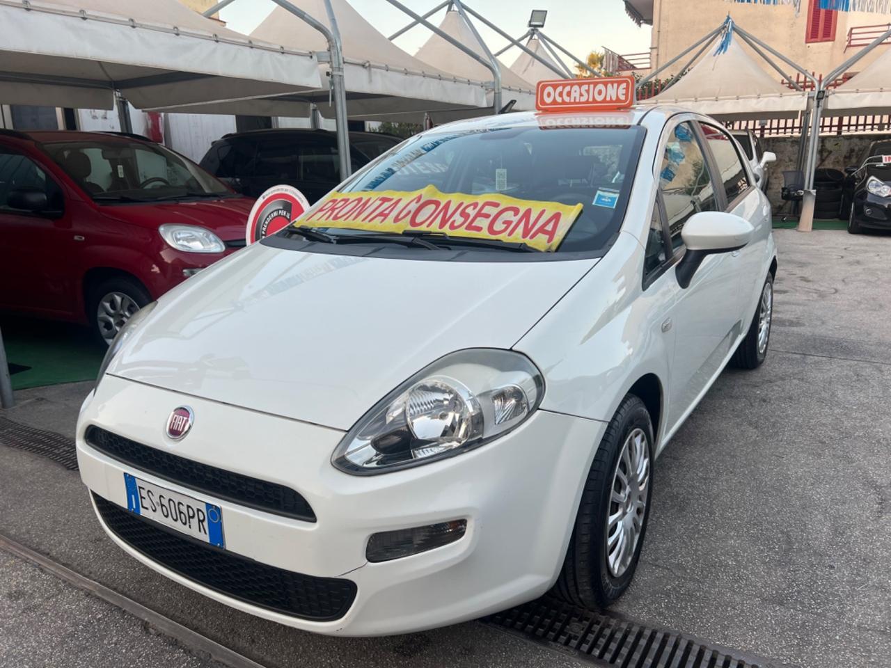 Punto Street 1.2 benzina Anno 2014 km 195000