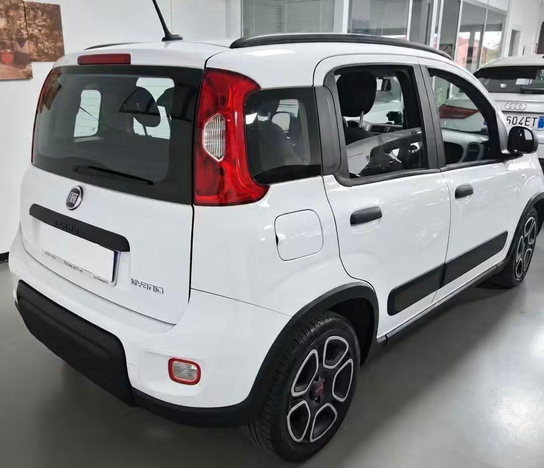 Fiat Panda 1.0 FireFly S&S Hybrid City Cross