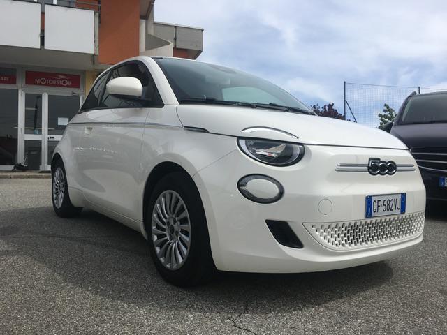 FIAT 500e Action Berlina 43 kW ***IVA deducibile***