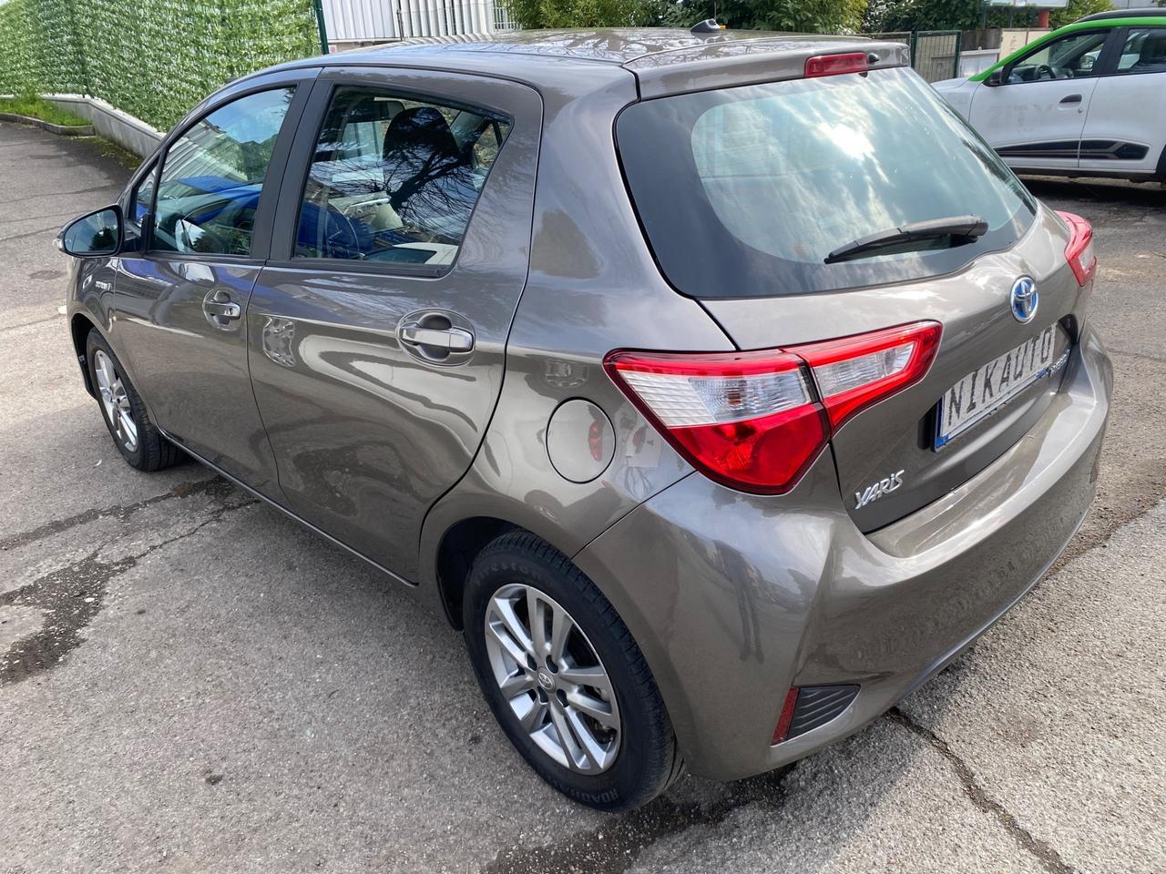 Toyota Yaris 1.5 Hybrid 5 porte Active