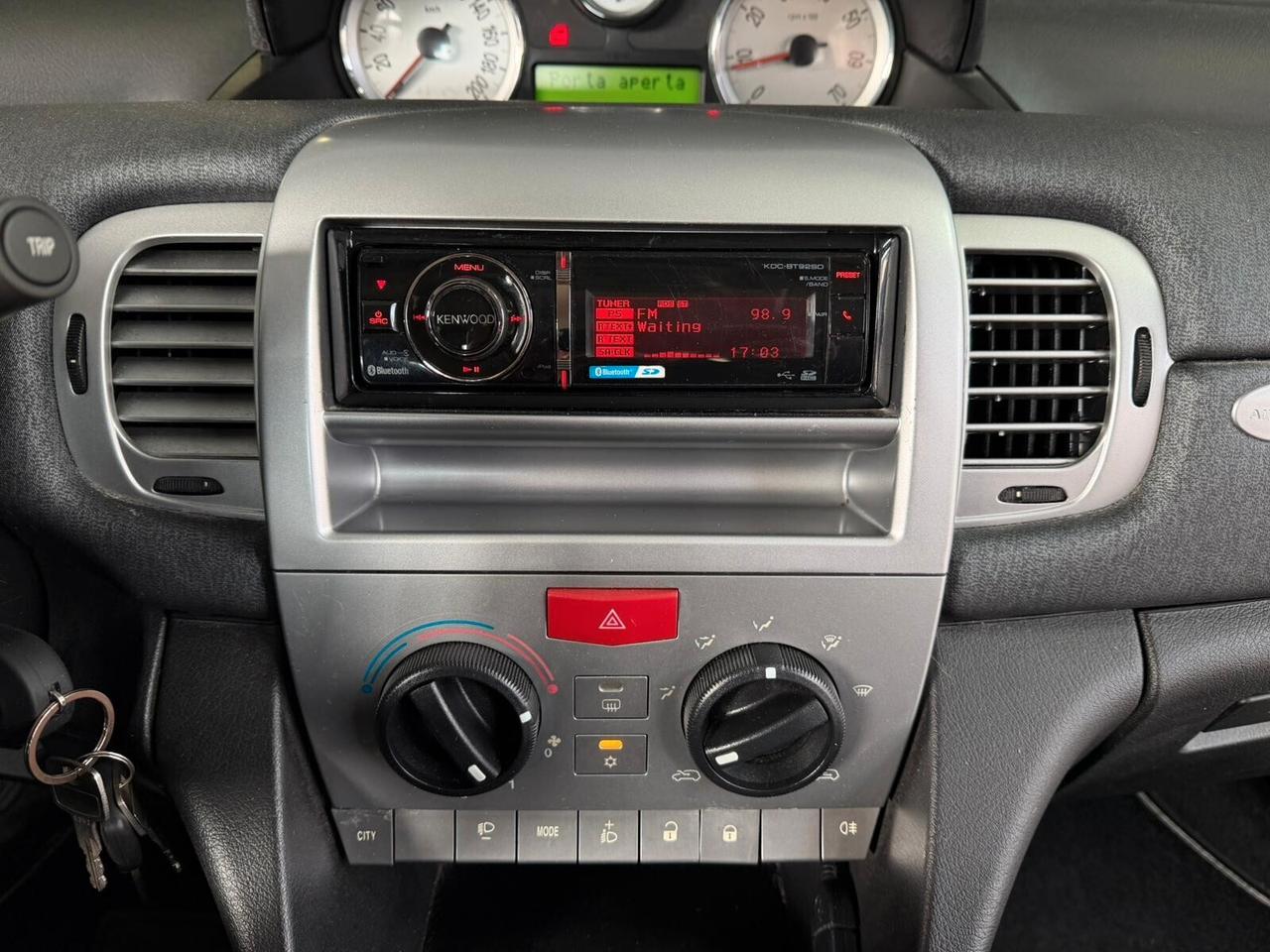 Lancia Ypsilon 1.2cc DIVA 69cv - 1 PROPRIETARIA OK NEOPAT.