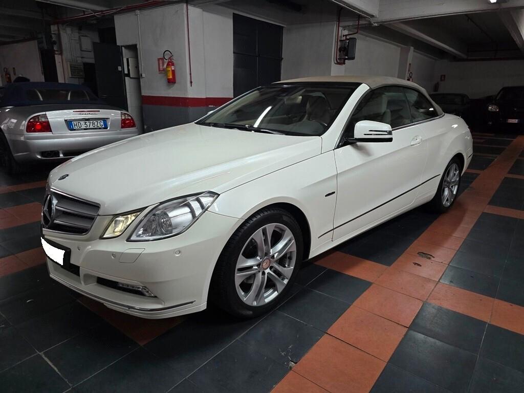 Mercedes-benz E 250 CGI Cabrio BlueEFFICIENCY Avantgarde BOOK SERVICE
