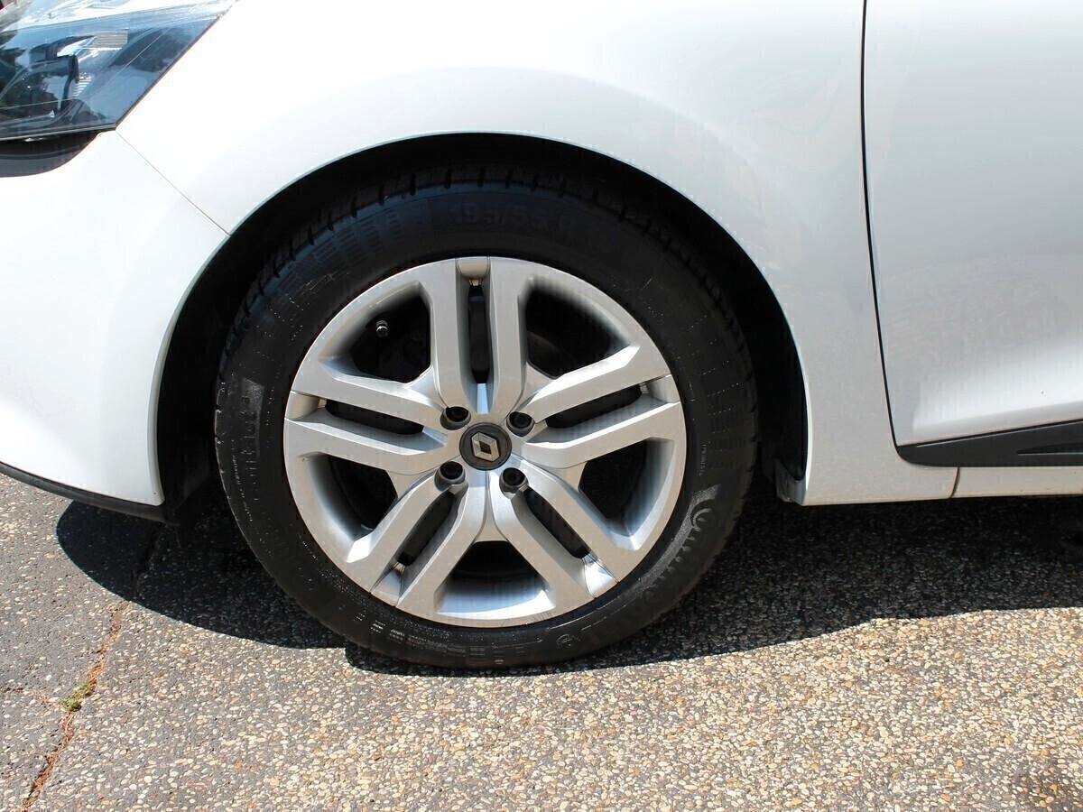 Renault Clio 1.2 Life 75cv E6 Navi PDC Retrocamera FINAZIABILE