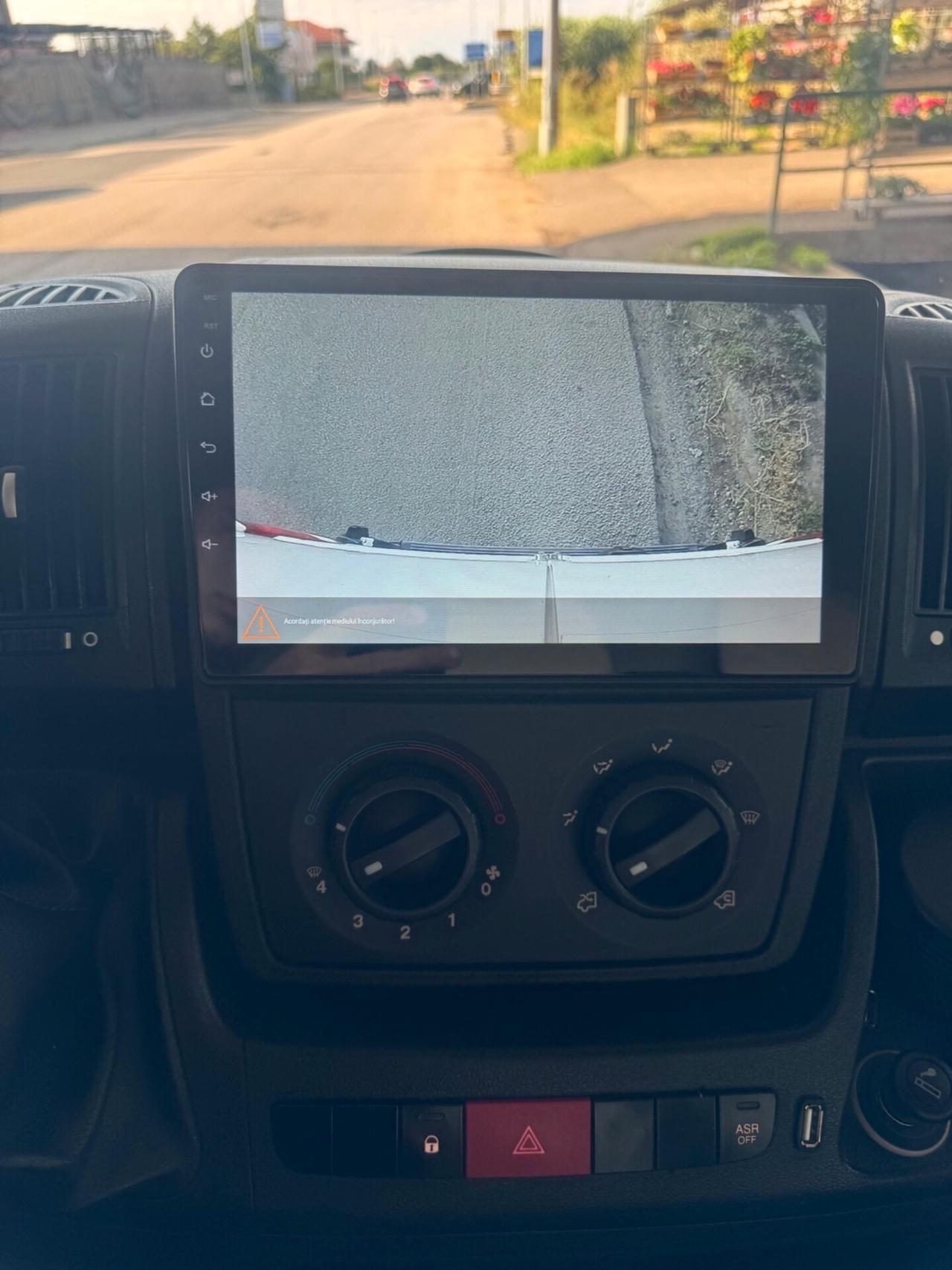Citroen Jumper 2.0BlueHDi 130 Passo medio con porta laterale
