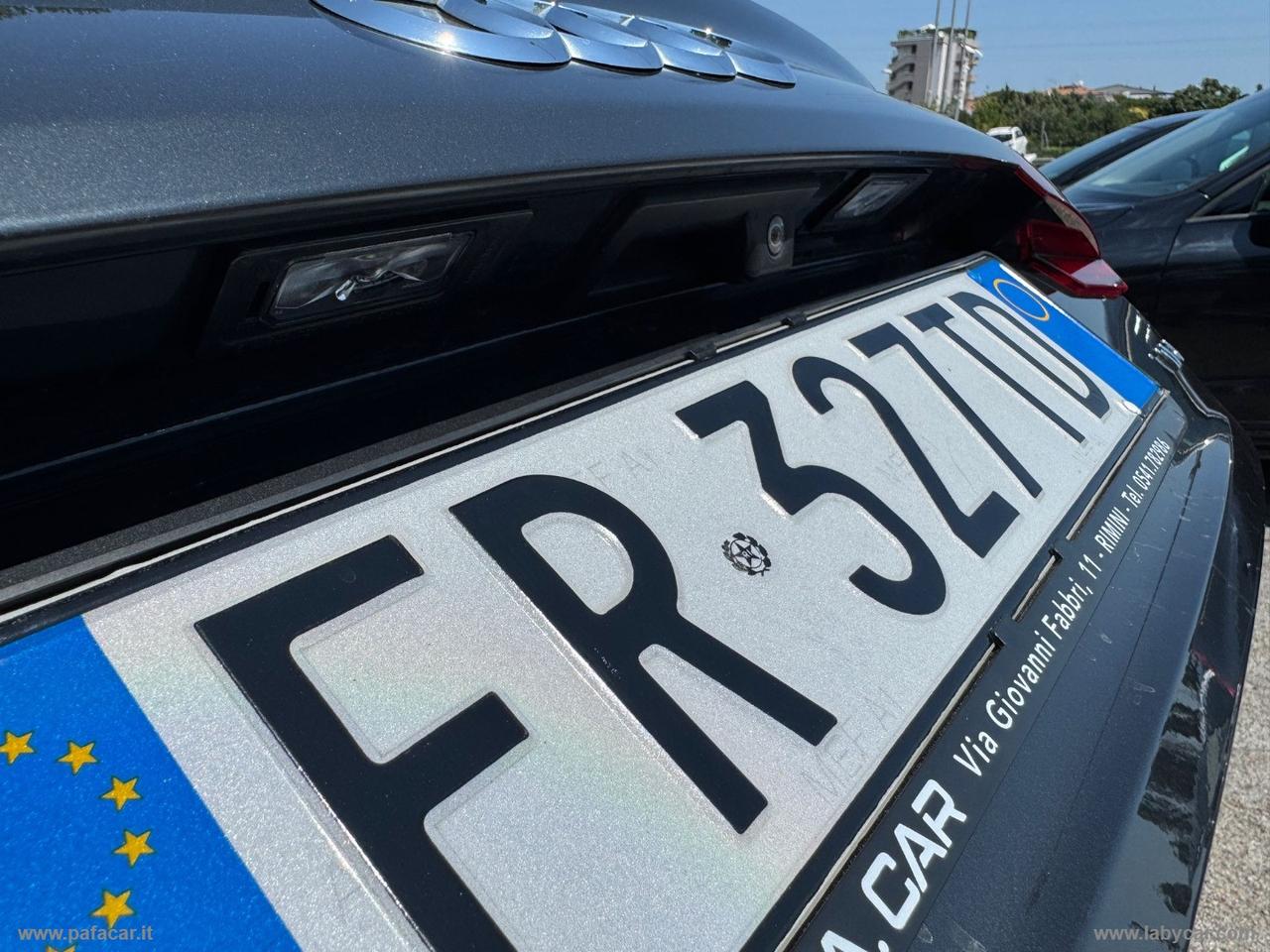 AUDI A4 2.0 TDI 150CV S tronic S line edition