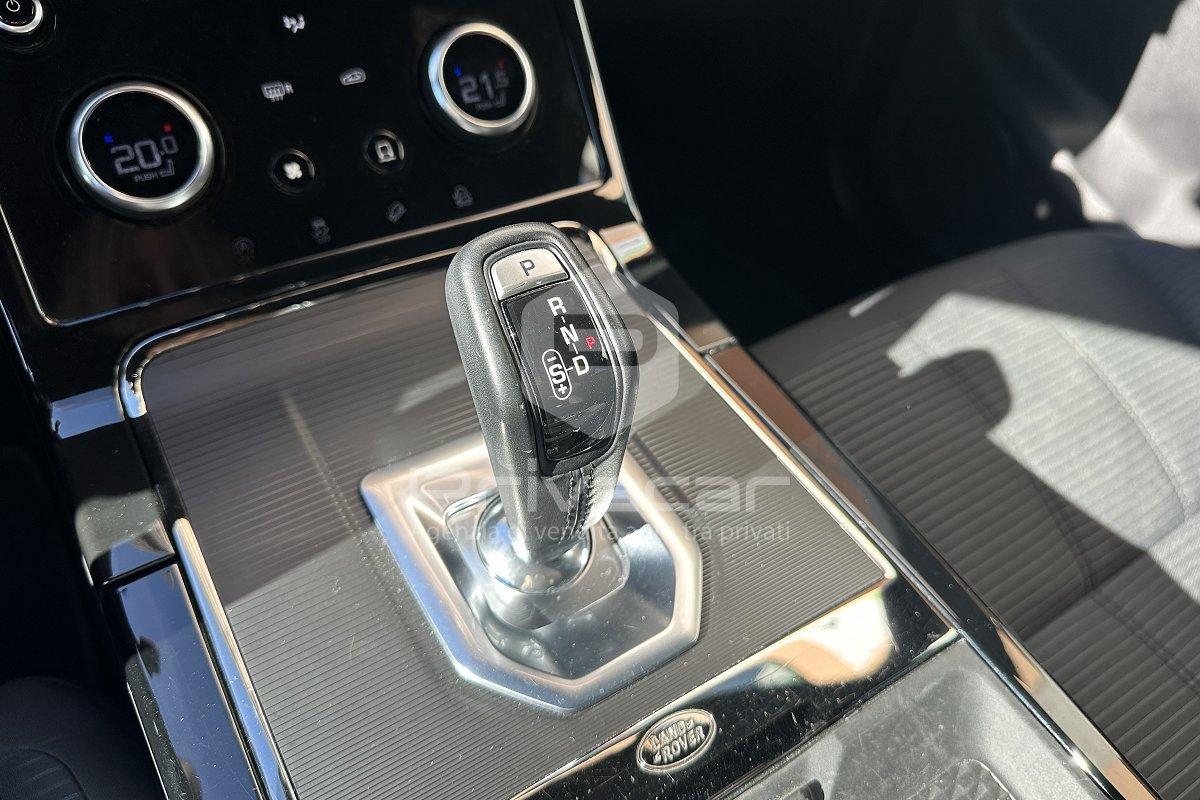 LAND ROVER Range Rover Evoque 2.0D I4 180 CV AWD Auto R-Dynamic SE