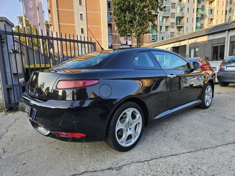 Alfa Romeo GT GT 1.9 jtd mjt Progression