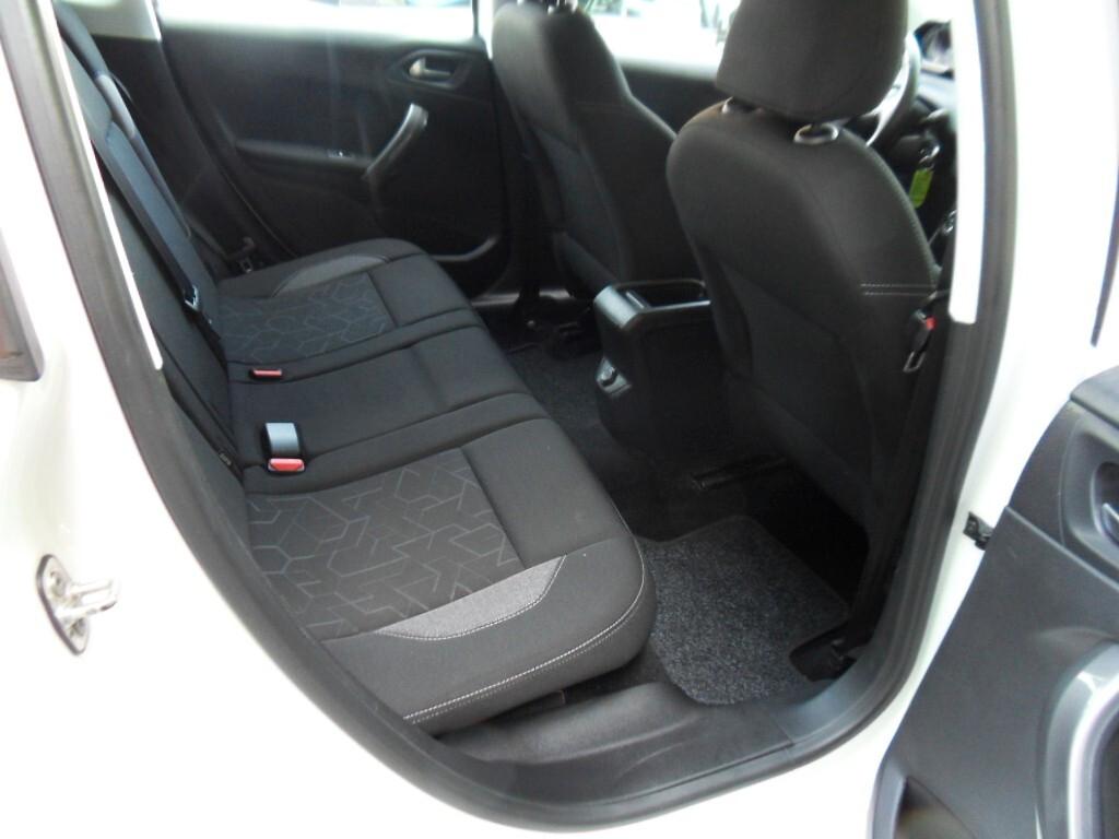 Peugeot 2008 PureTech 82 Active