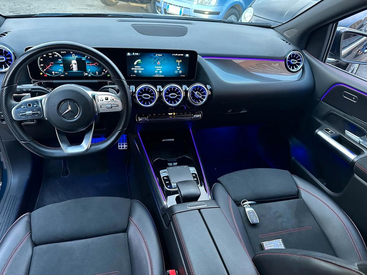 ELEGANZA DISARMANTE! B180 AMG STRAFULL/MOZZAFIATO