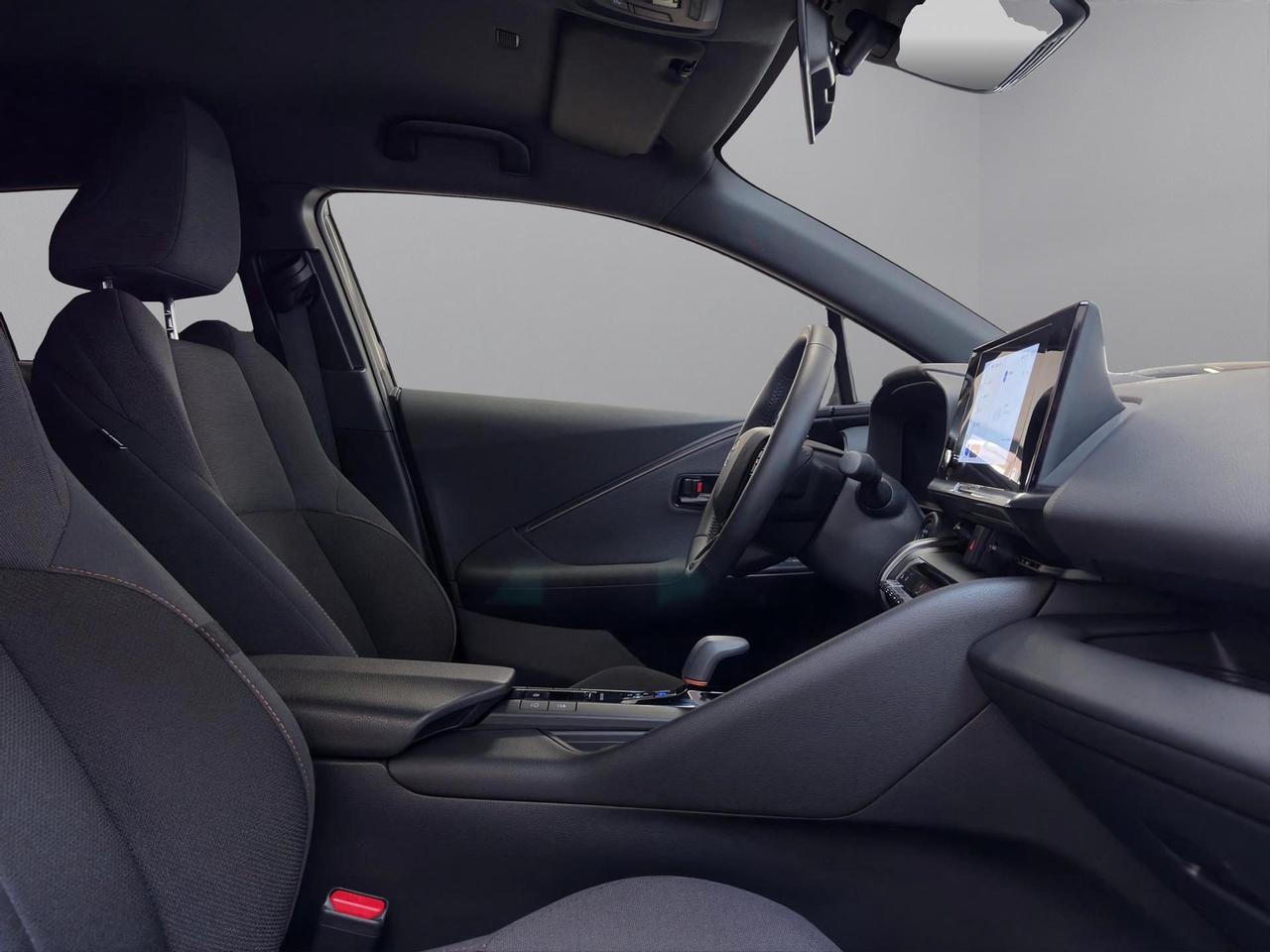 Toyota C-HR 2.0 phev Trend eco fwd e-cvt