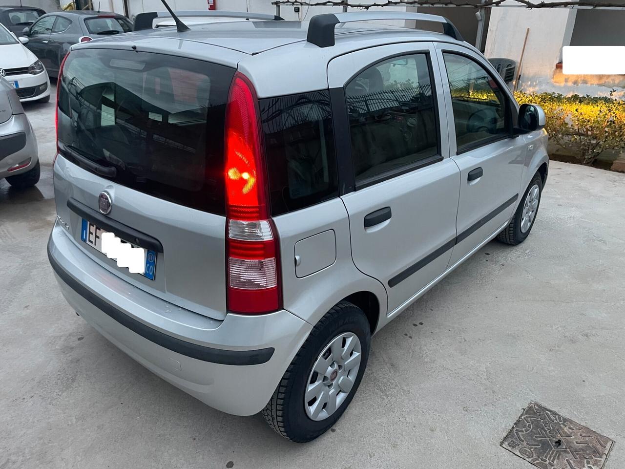 Fiat Panda 1.2 Emotion DISTRIBUZ + TAGLIANDO NEOPATENTATI
