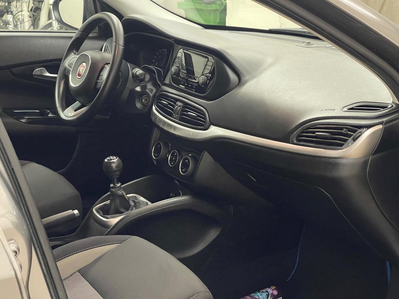 Fiat Tipo 1.6 Mjt 4 porte Lounge