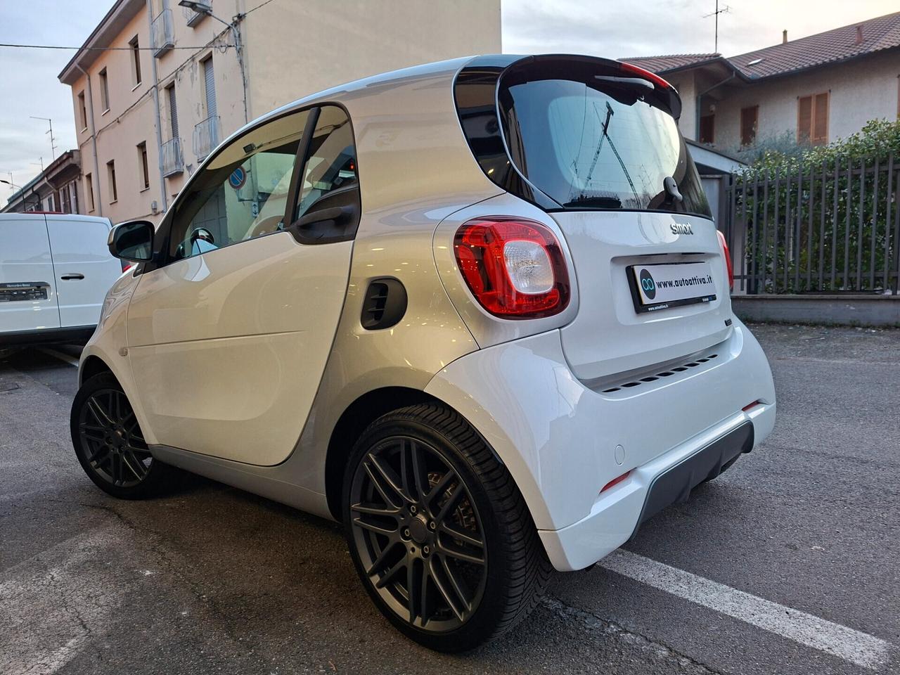 Smart ForTwo 0.9 turbo 90cv Pack Brabus Edition Schermo Pad