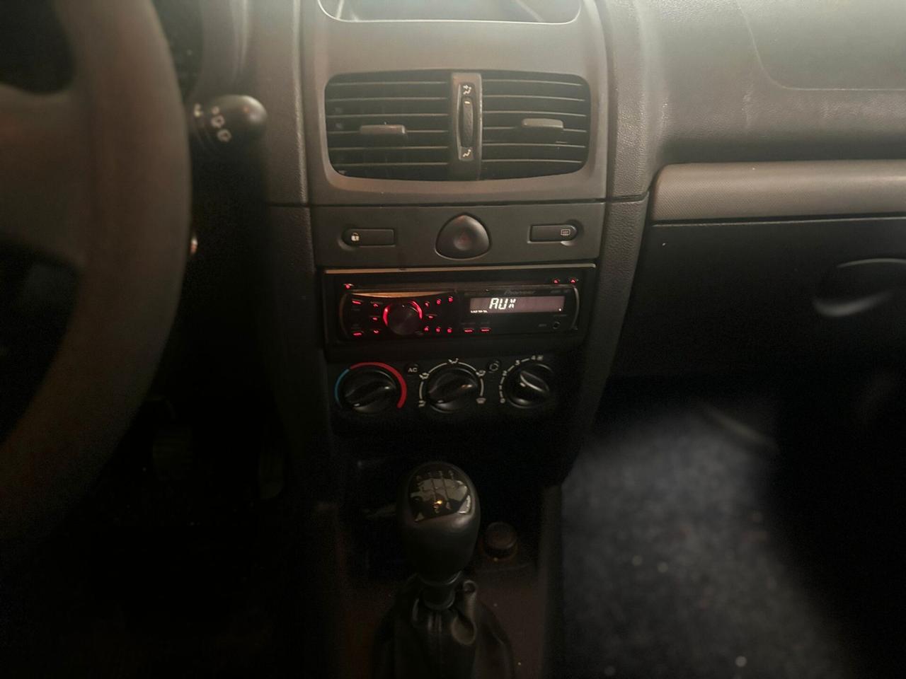 Renault Clio Storia 1.2 5 porte GPL Confort