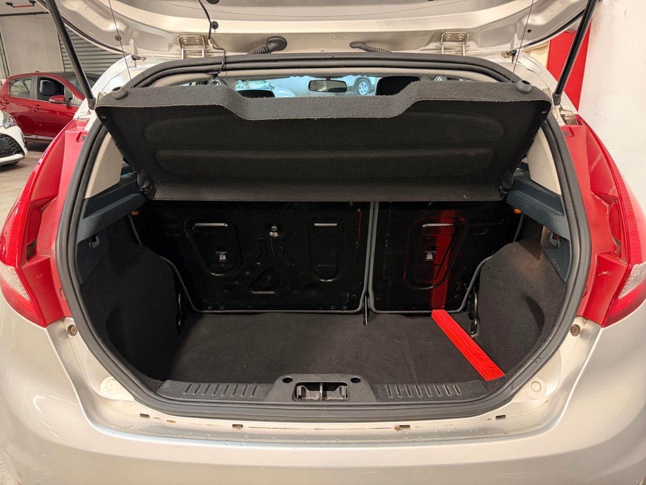 Ford Fiesta 5 Porte Fiesta 5p 1.2 16v + c/esp 82cv E5