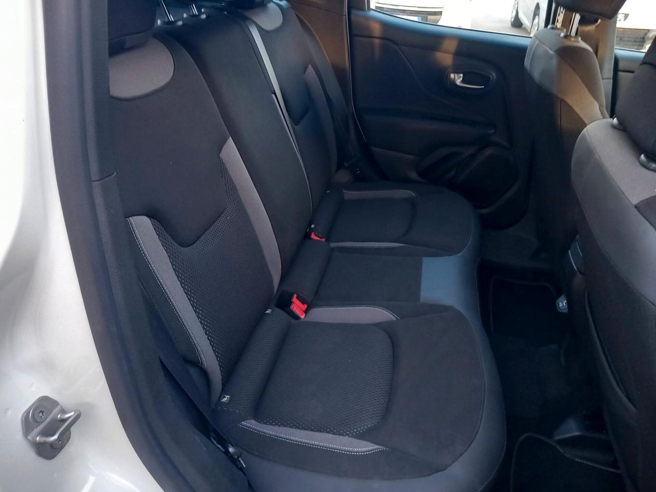 Jeep Renegade 1.6 Mjt 130 CV Limited km 57000 radar retrocamera cerchio r 17 GARANZIA