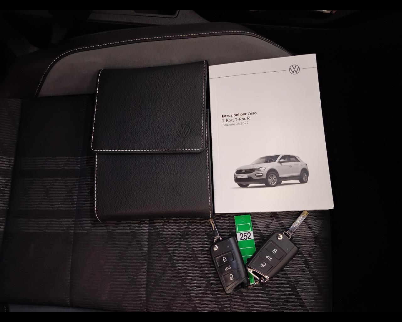 VOLKSWAGEN T-Roc I 2022 - T-Roc 2.0 tdi R-Line 115cv