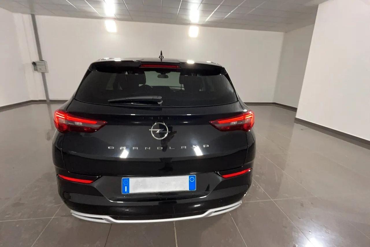 Opel Grandland 1.5 diesel Ecotec aut. Business Elegance