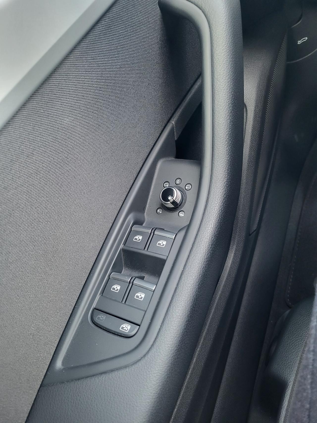 Audi A4 Avant 35 TDI/163 CV S tronic Business Advanced