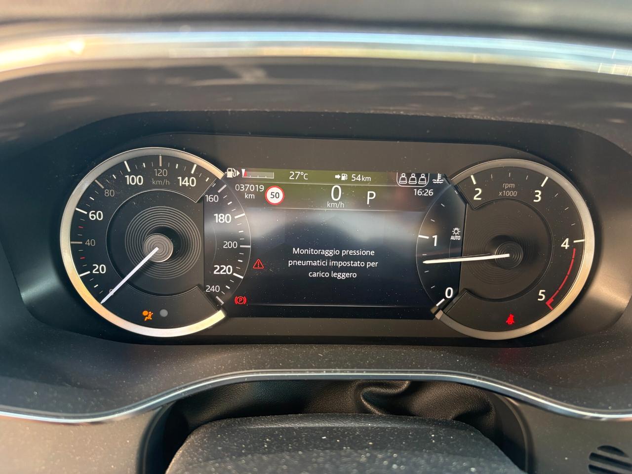 Jaguar F-Pace 2.0 D 163 CV AWD aut. SE in Garanzia