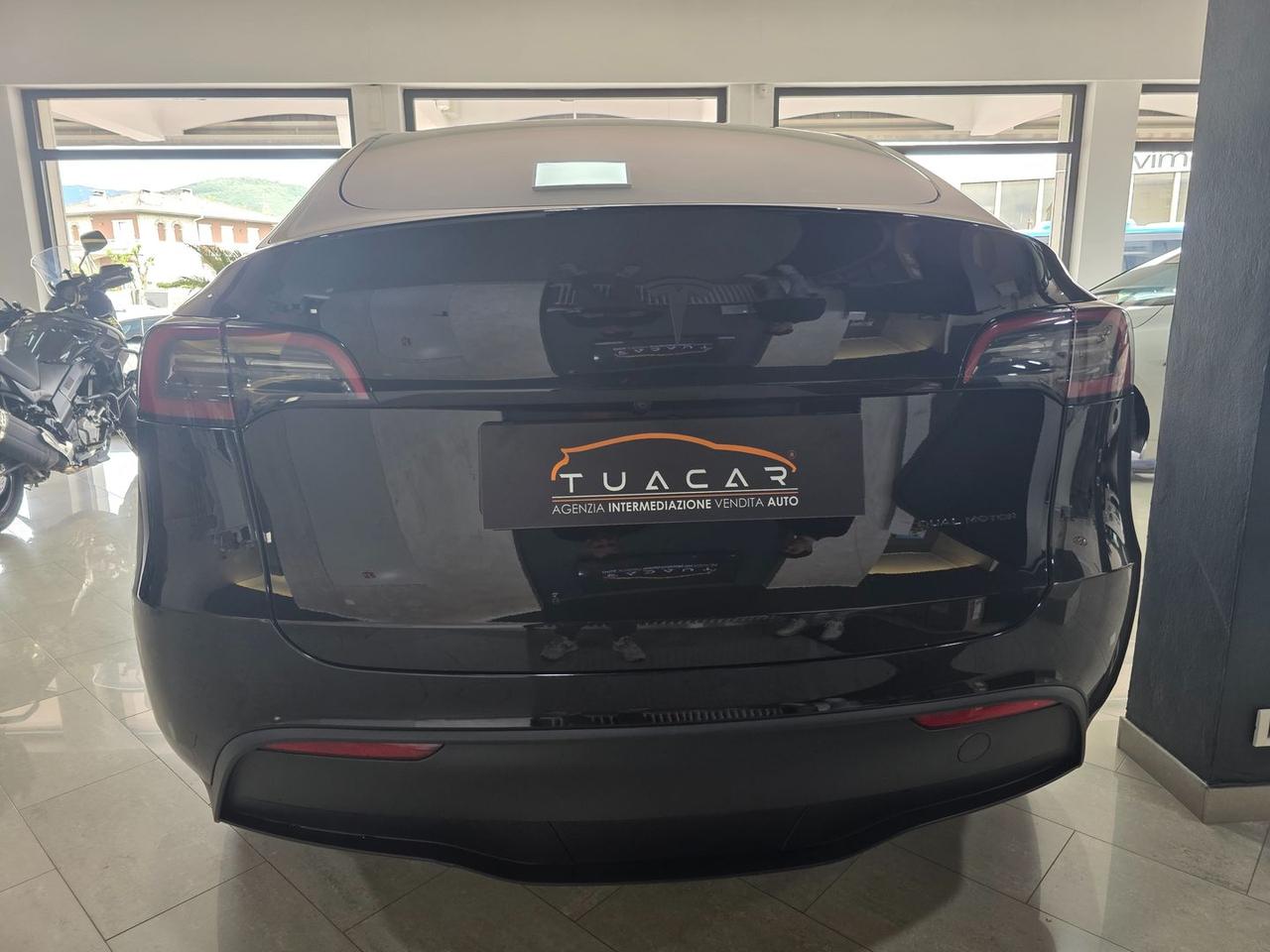 Tesla Model Y Long Range