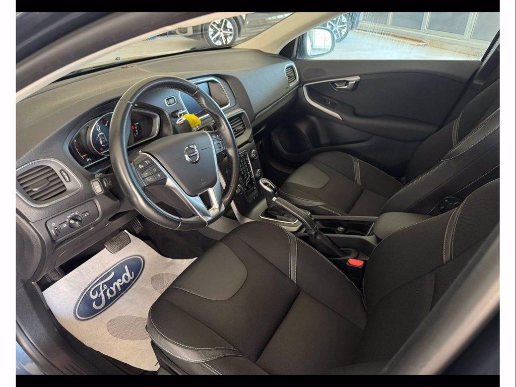 VOLVO V40 2.0 d2 business plus geartronic my19 del 2018