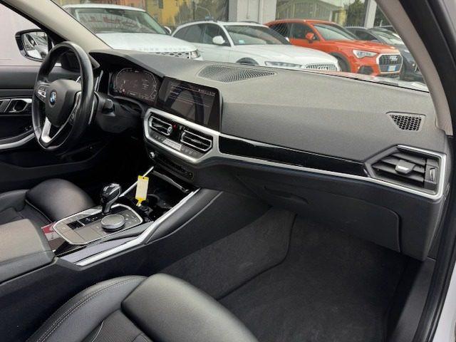 BMW 330 e Business Advantage