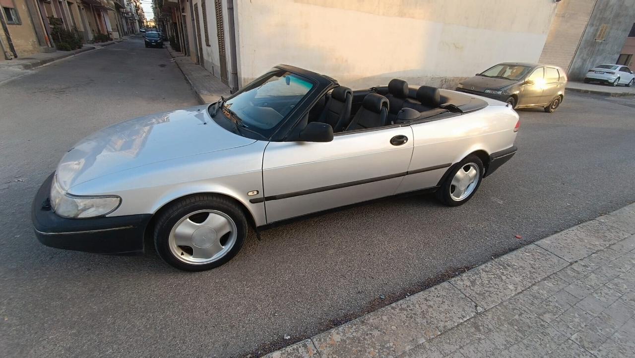 Saab 900 2.0i turbo 16V cat Cabriolet SE