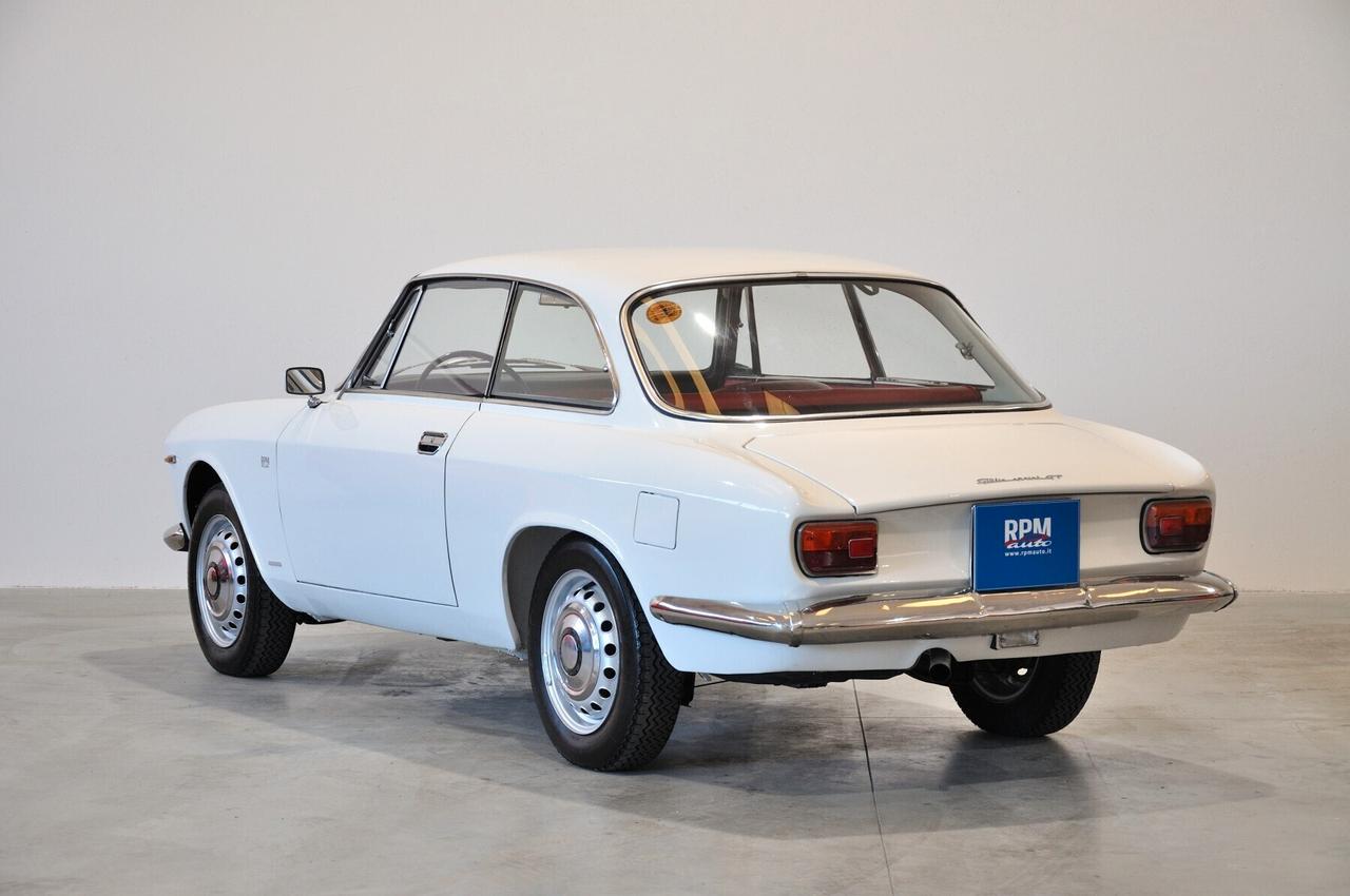 Alfa Romeo GT Giulia Sprint GT 1.6 105.02