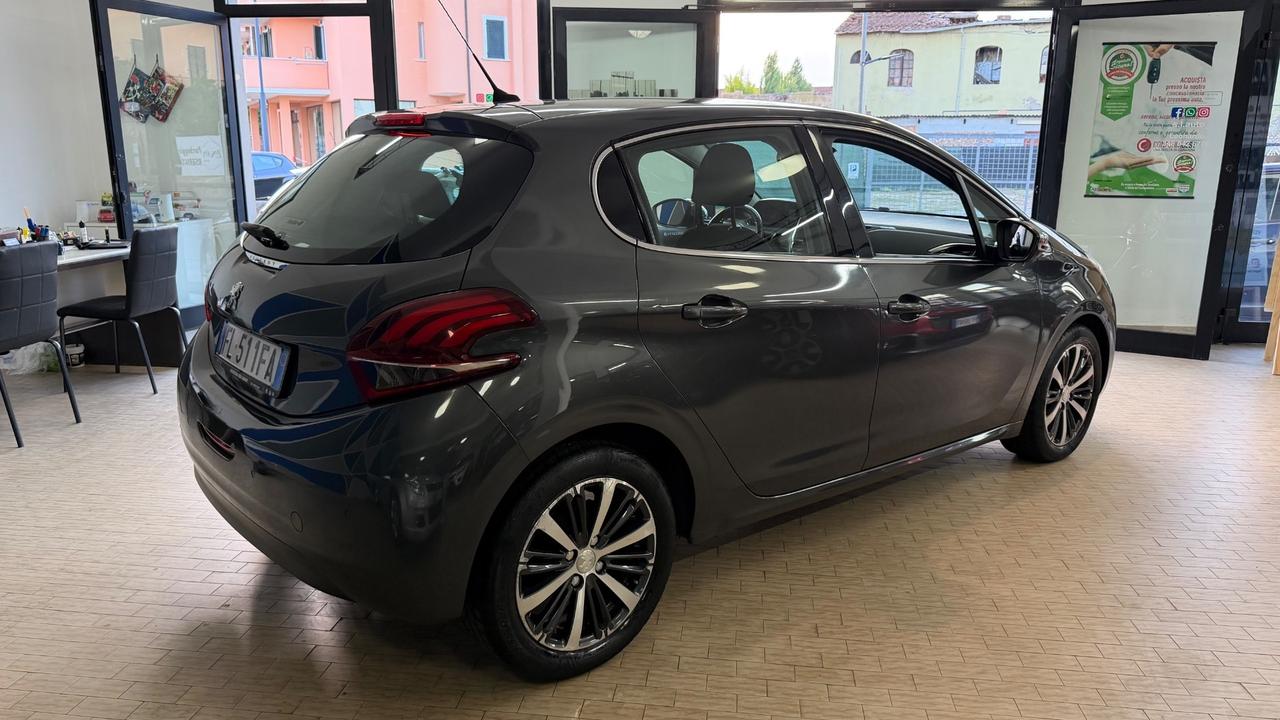 Peugeot 208 75 CV 5 porte Allure