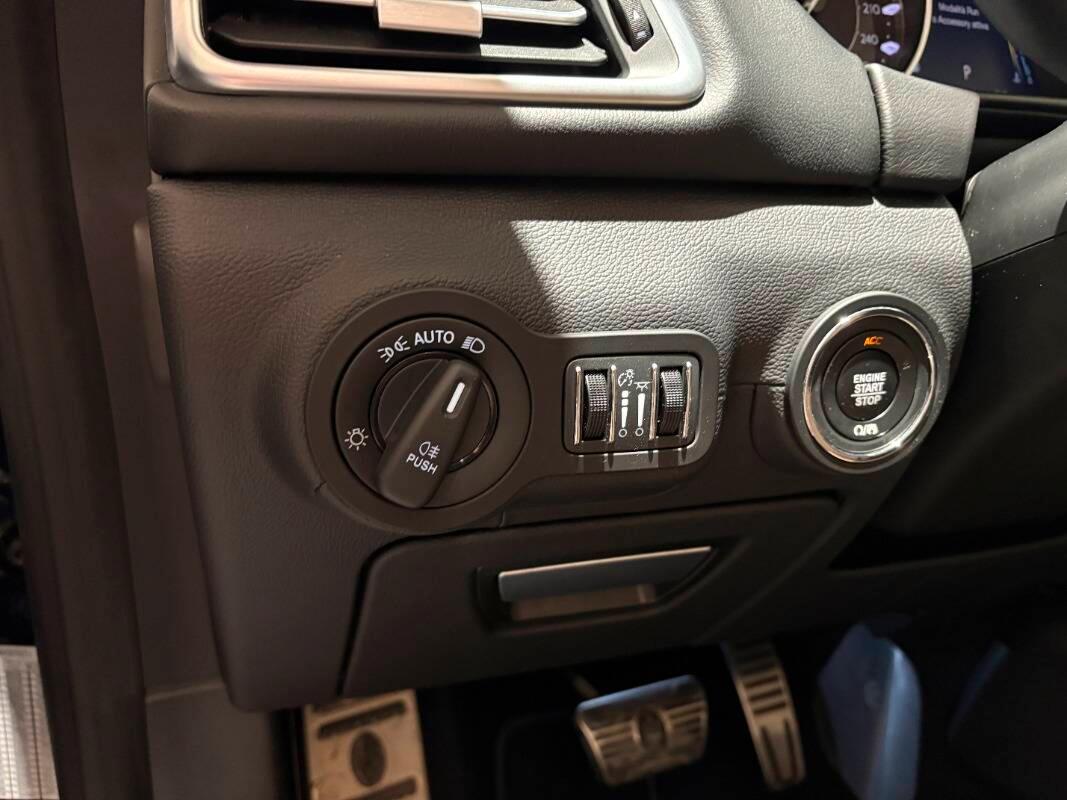 Maserati Ghibli 3.0 V6 Gransport 250cv auto