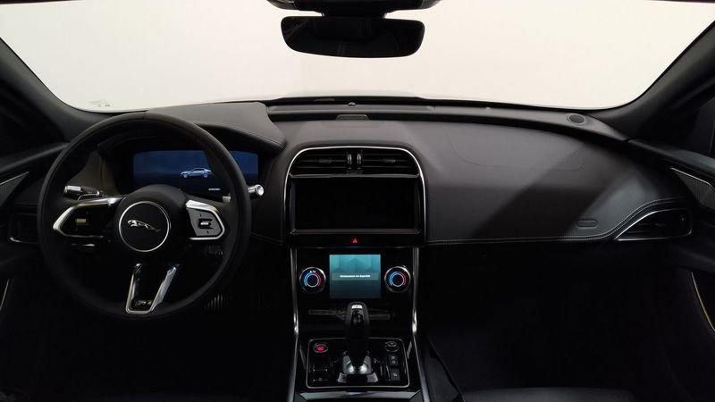 Jaguar XE 2.0 D 204 CV AWD aut. S IVA ESPOSTA
