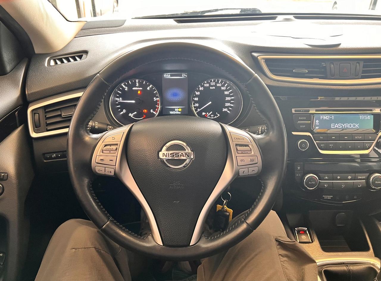 Nissan Qashqai 1.5 dCi N-Vision
