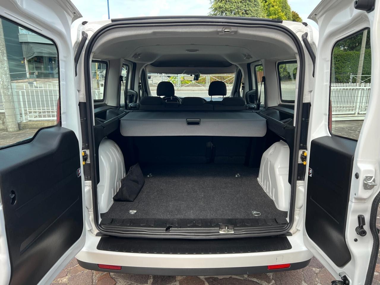 Fiat Doblo Maxi 1.6 MJT 101CV S&S Combi N1 5 Posti