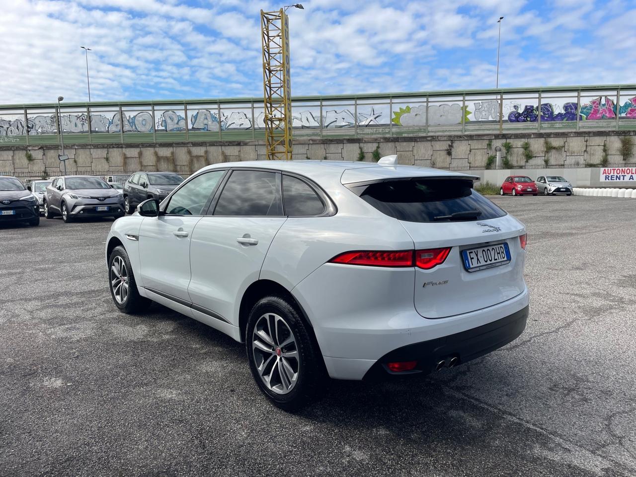 Jaguar F-Pace 2.0 D 180 CV AWD aut. R-Sport GARANZIA