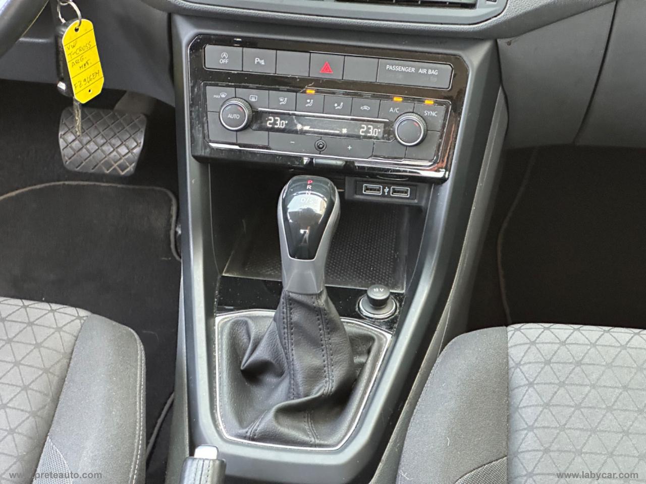 VOLKSWAGEN T-Cross 1.6 TDI DSG Style BMT