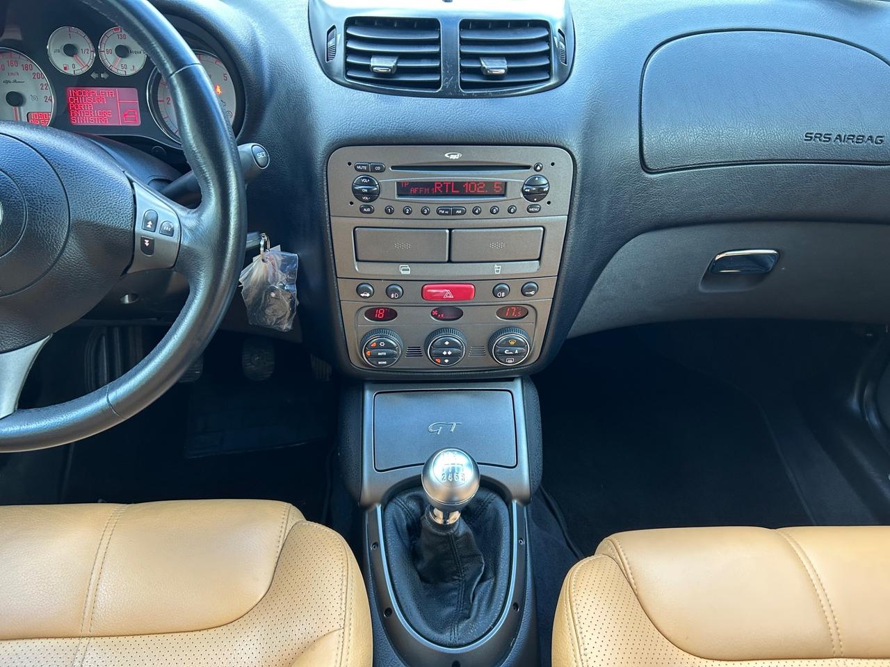 Alfa Romeo GT 1.9 MJT 16V Luxury 100000km