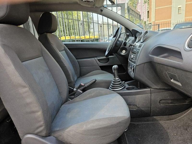 Ford Fiesta Fiesta 3p 1.2 Ghia
