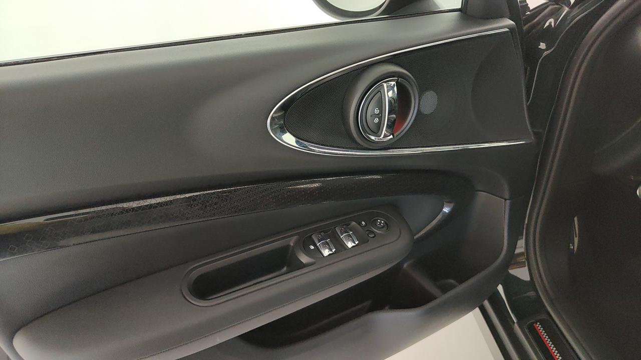 MINI Mini IV F54 2019 Clubman - Mini Clubman 2.0 JCW JCW auto
