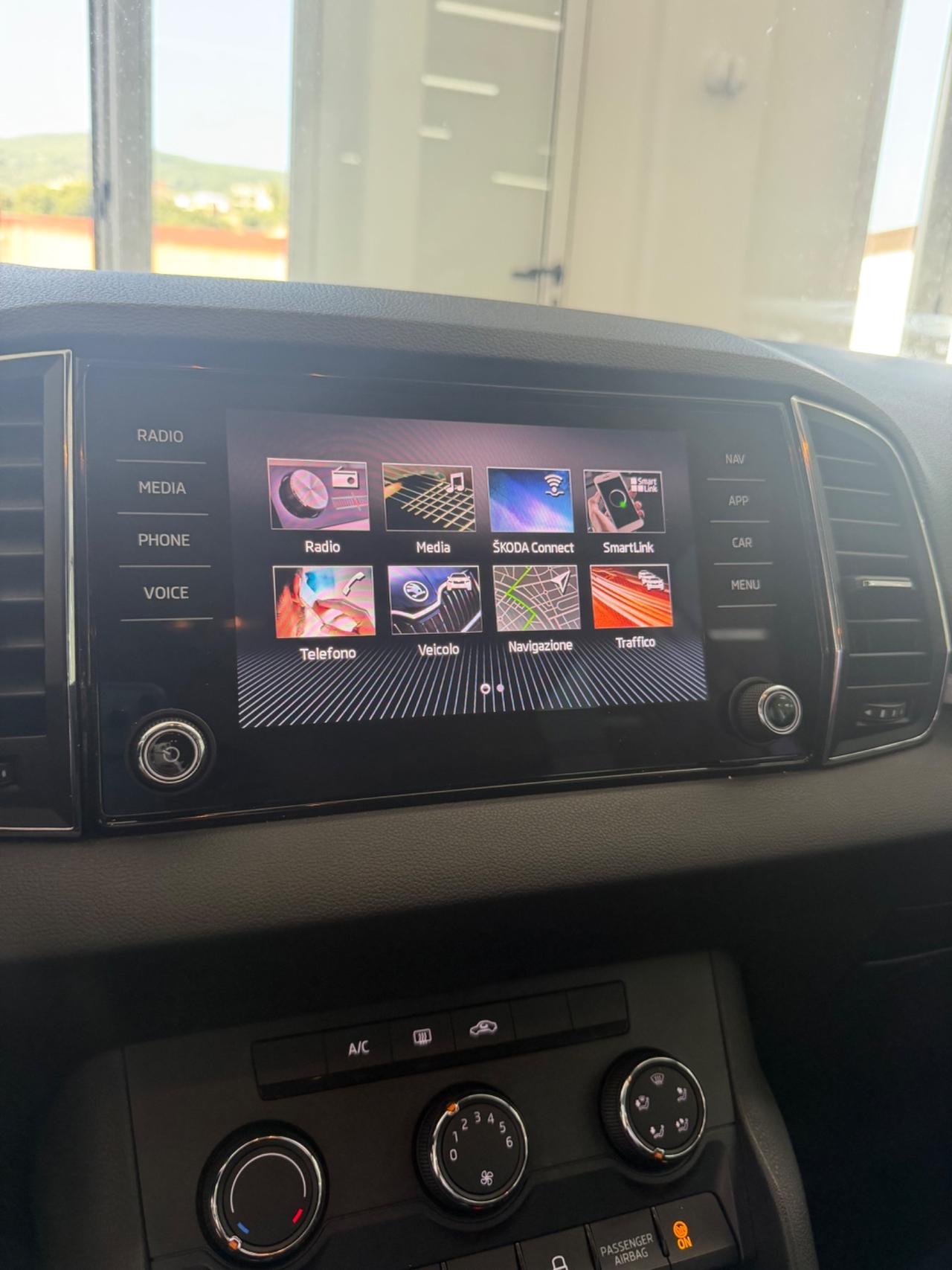 Skoda Karoq 1.6 TDI SCR DSG Style FINANZIABILE