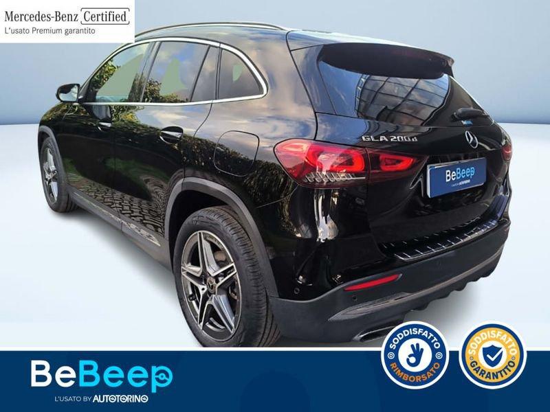 Mercedes-Benz GLA 200 D PREMIUM AUTO