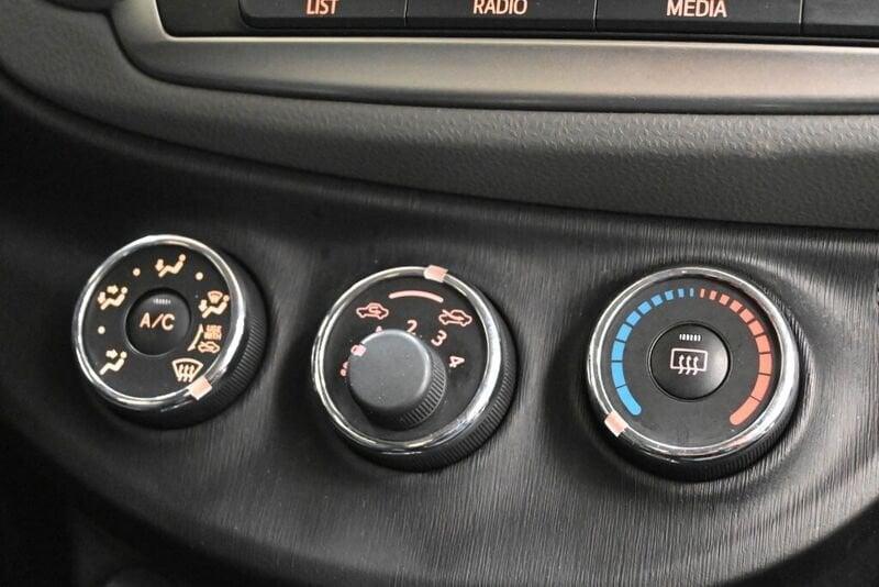 Toyota Yaris Yaris 1.0 5 porte Active