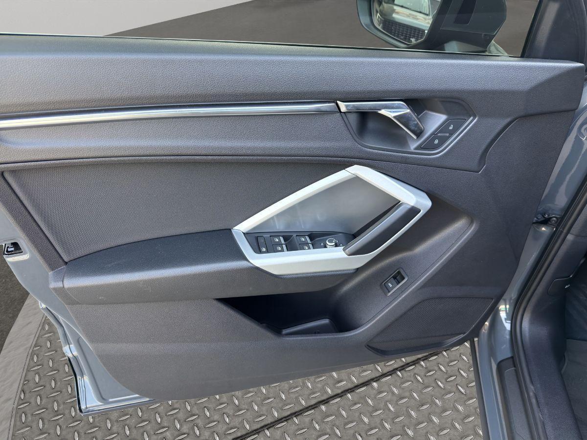 AUDI - Q3 Sportback - Q3 SPB 35 2.0 TDI 150CV S tronic S line edition TETTO