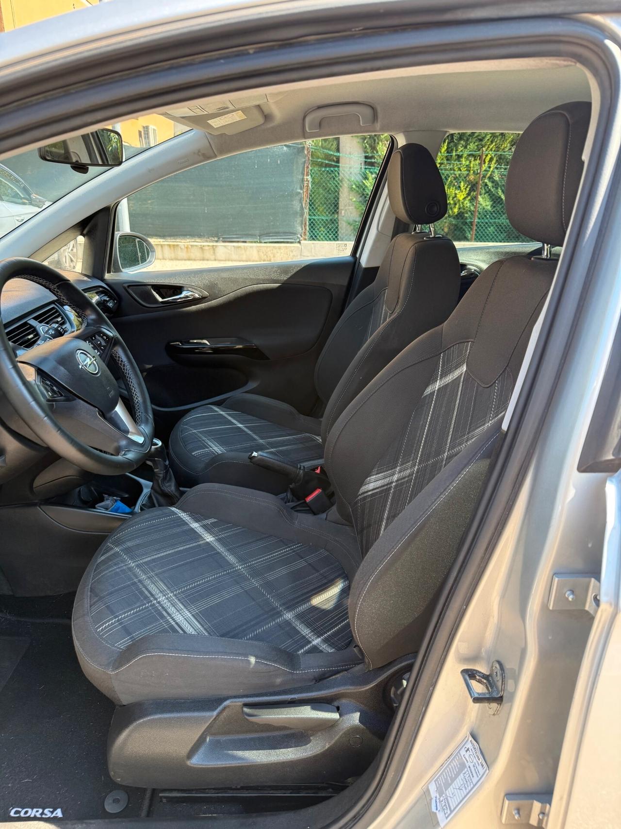 Opel Corsa 1.4 Gpl - NEOP. - 12 MESI DI GARANZIA -