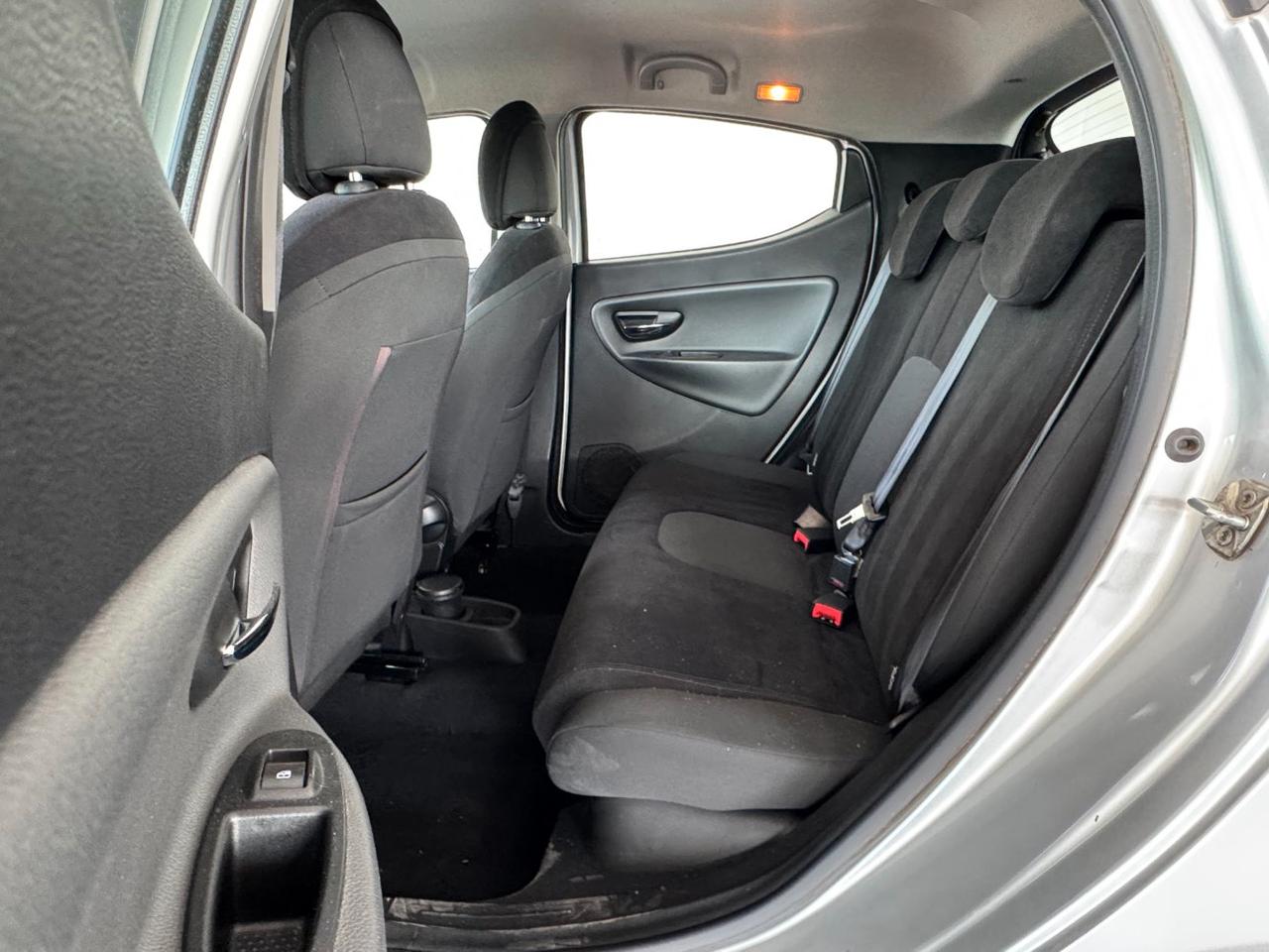 Lancia Ypsilon 5 Porte 1.2 69cv S&S Gold