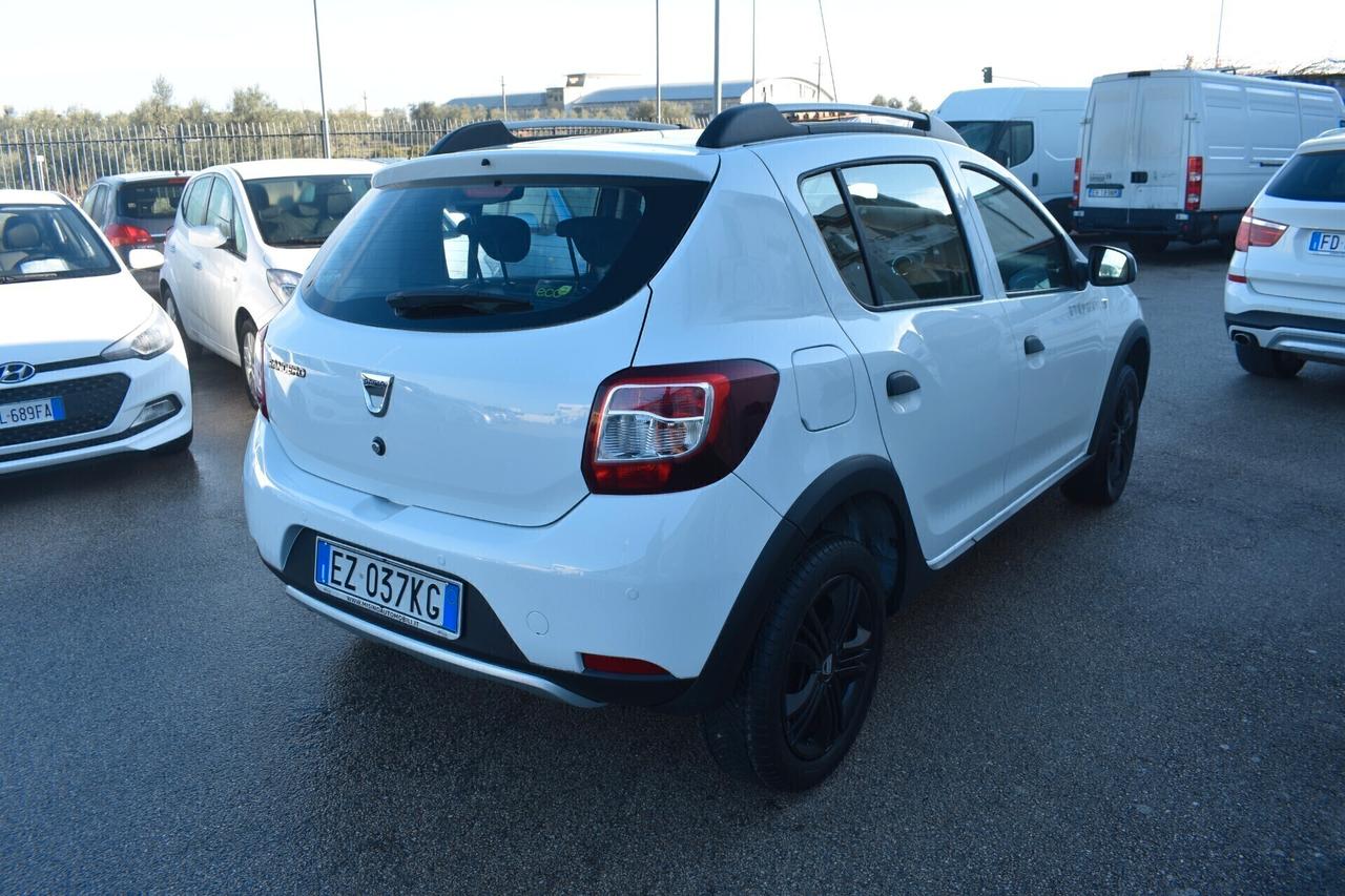 Dacia Stepway 0.9 TCe Laurèate- 2015