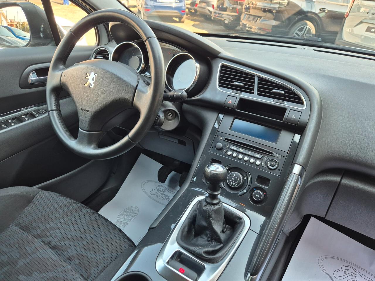 Peugeot 3008 1.6 HDi 115CV Active